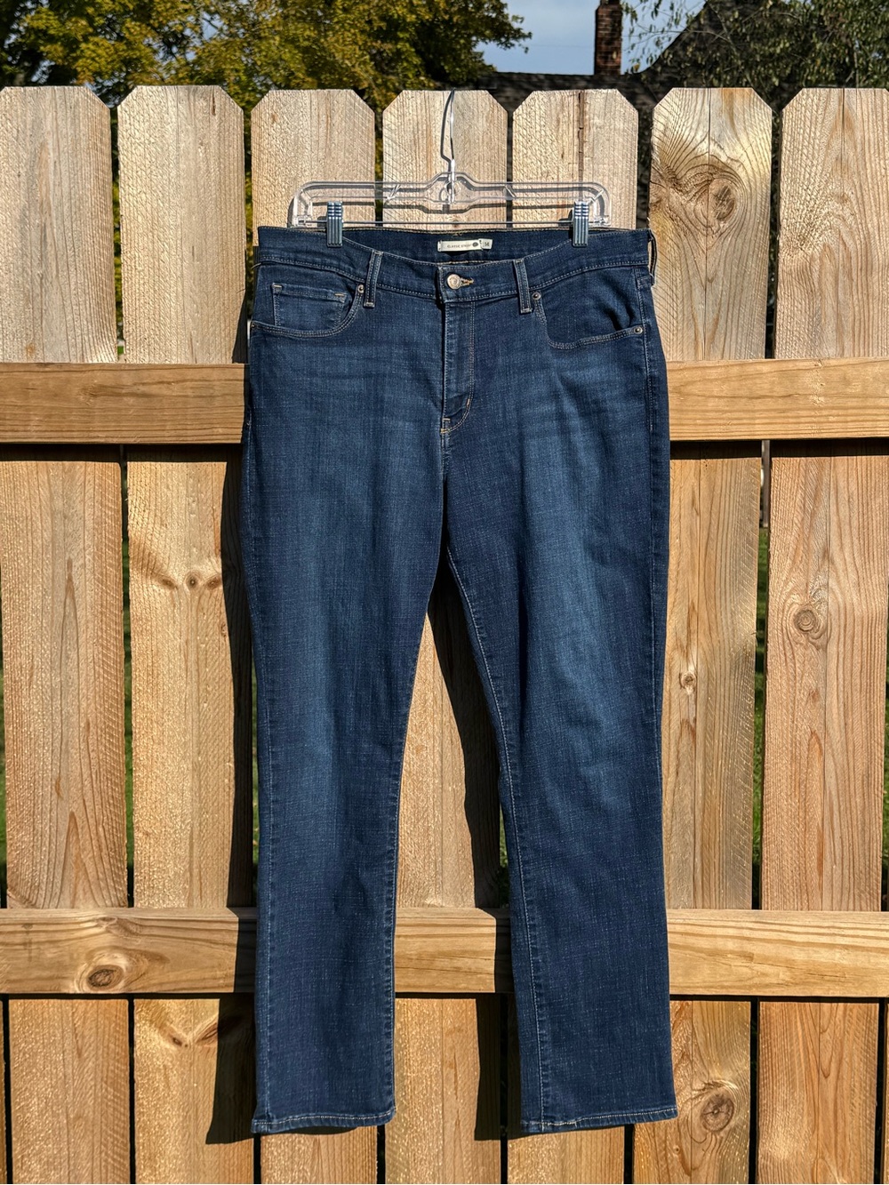 Levi's Classic Straight Jeans Women’s size 14 Denim Pants Classic Casual